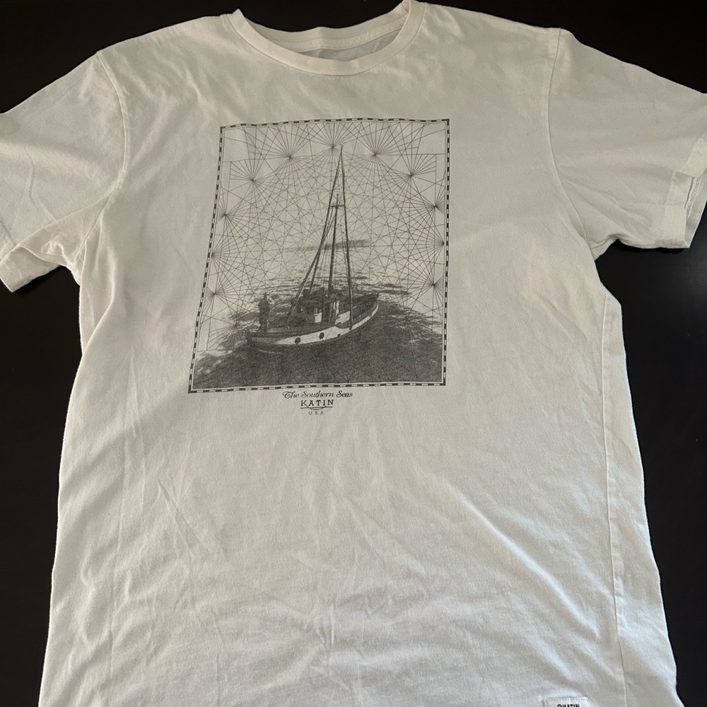 Katin T. Size L